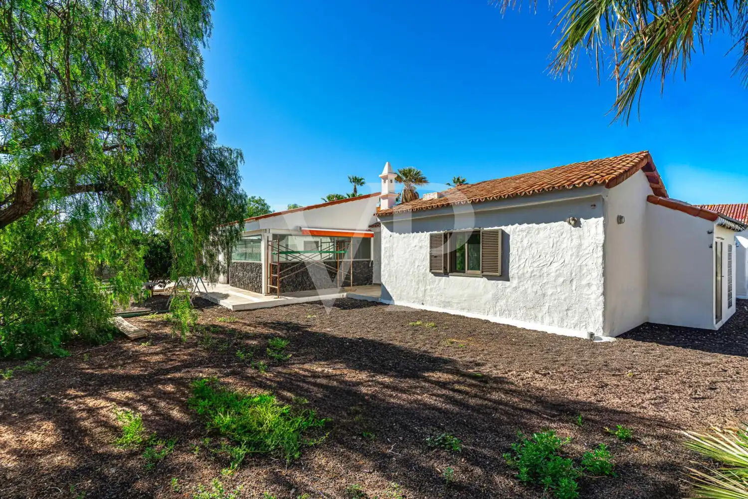 Vista exterior de Casa o xalet en venda en San Miguel de Abona amb Jardí privat, Terrassa i Moblat