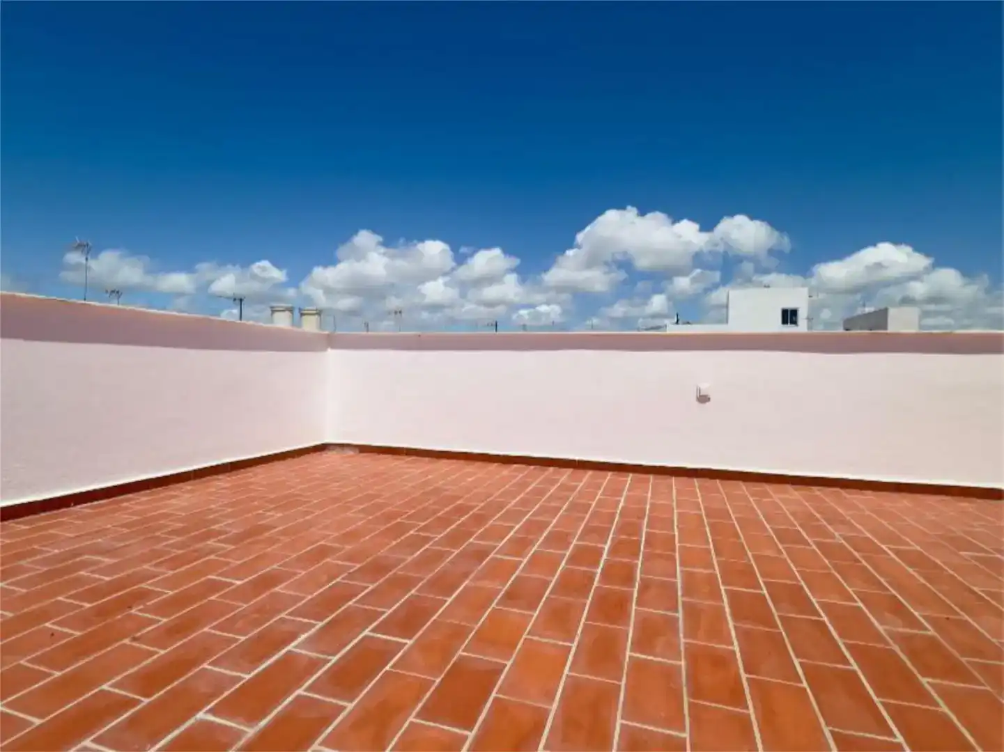 Terraza de Piso en venta en Conil de la Frontera con Balcón