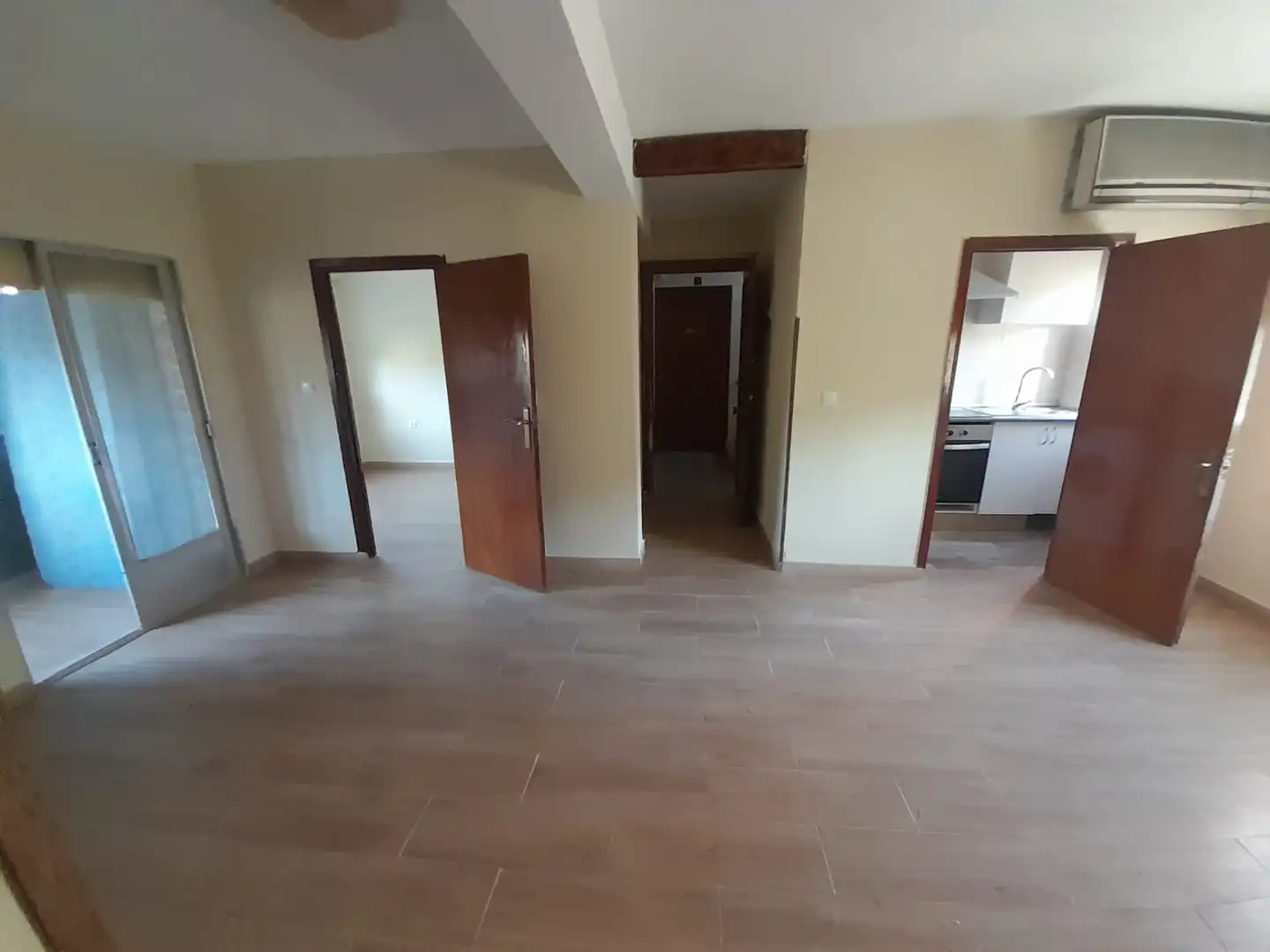 Flat for sale in PAU 2-600