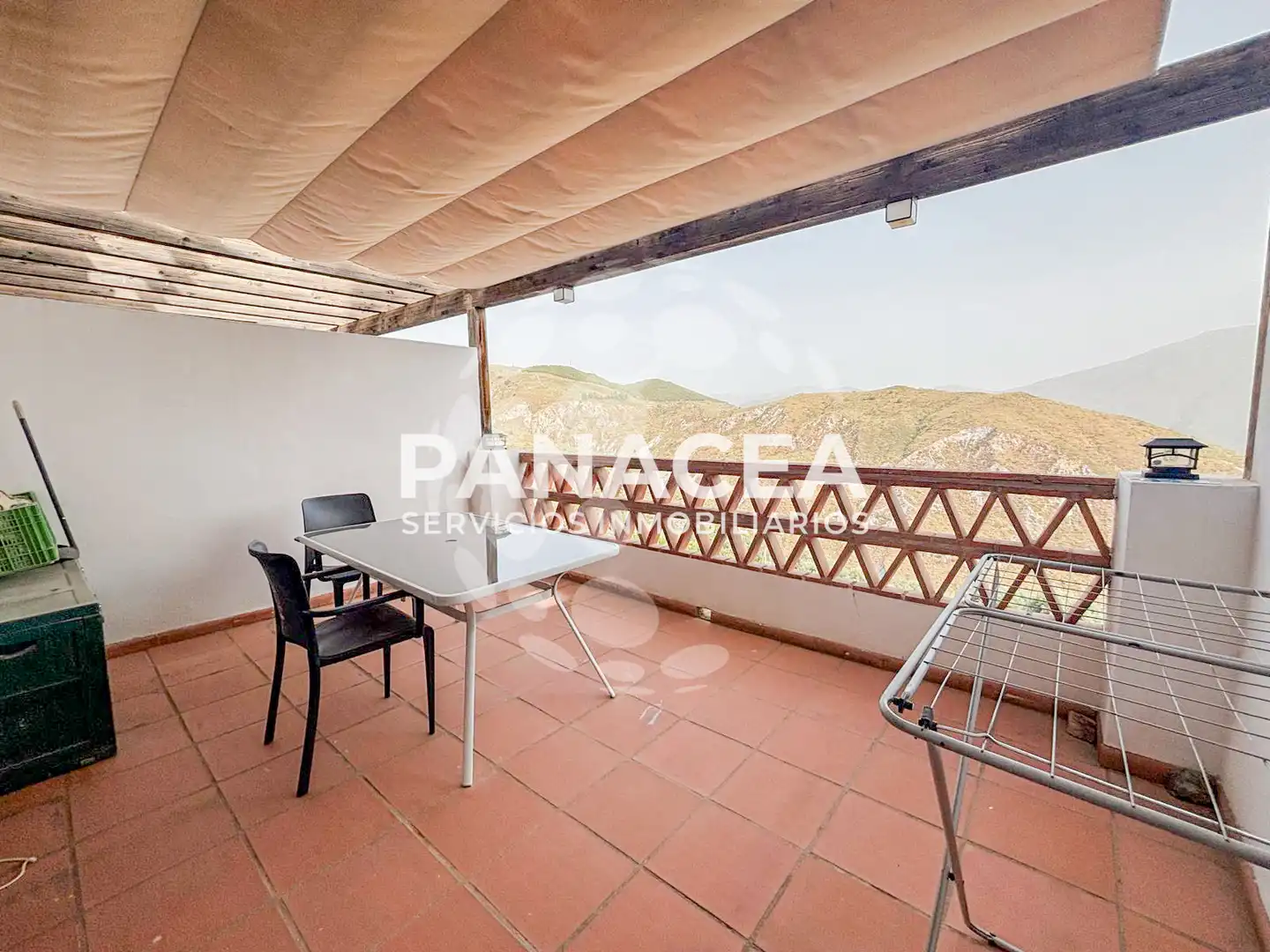 Terraza de Piso en venta en Carataunas con Terraza, Amueblado y Horno