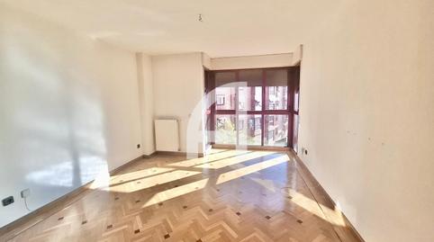 Foto 3 de Piso de alquiler en Doctor Vallejo Najera, Acacias,  Madrid Capital