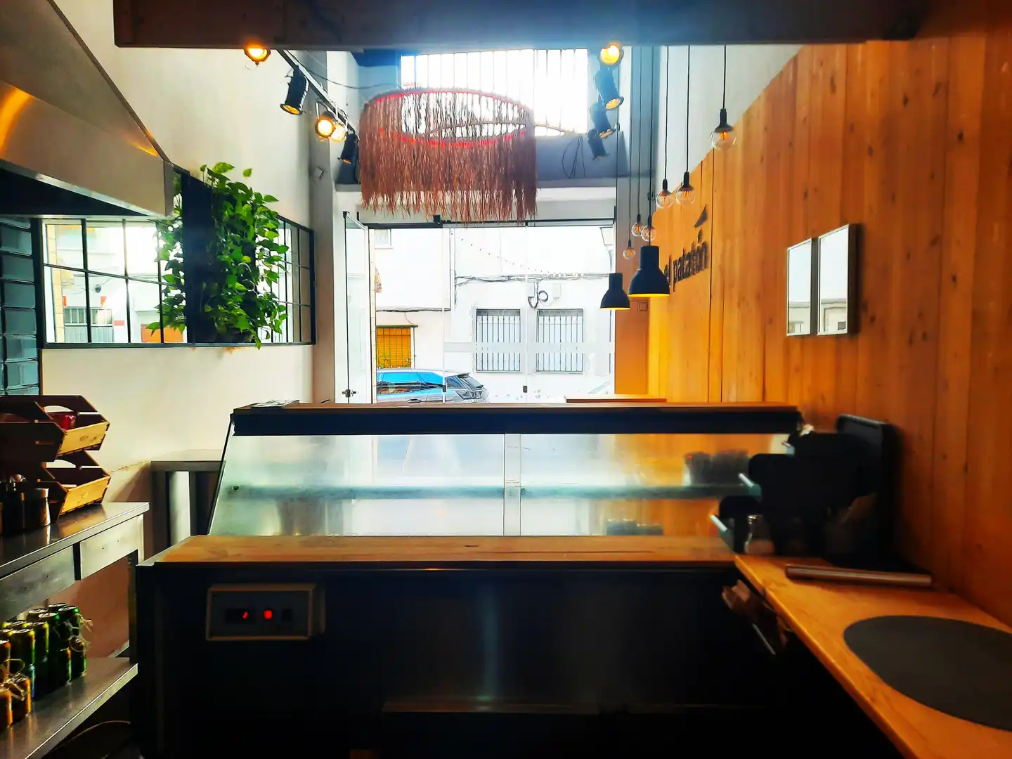 Cocina de Local en venta en Marbella con Aire acondicionado