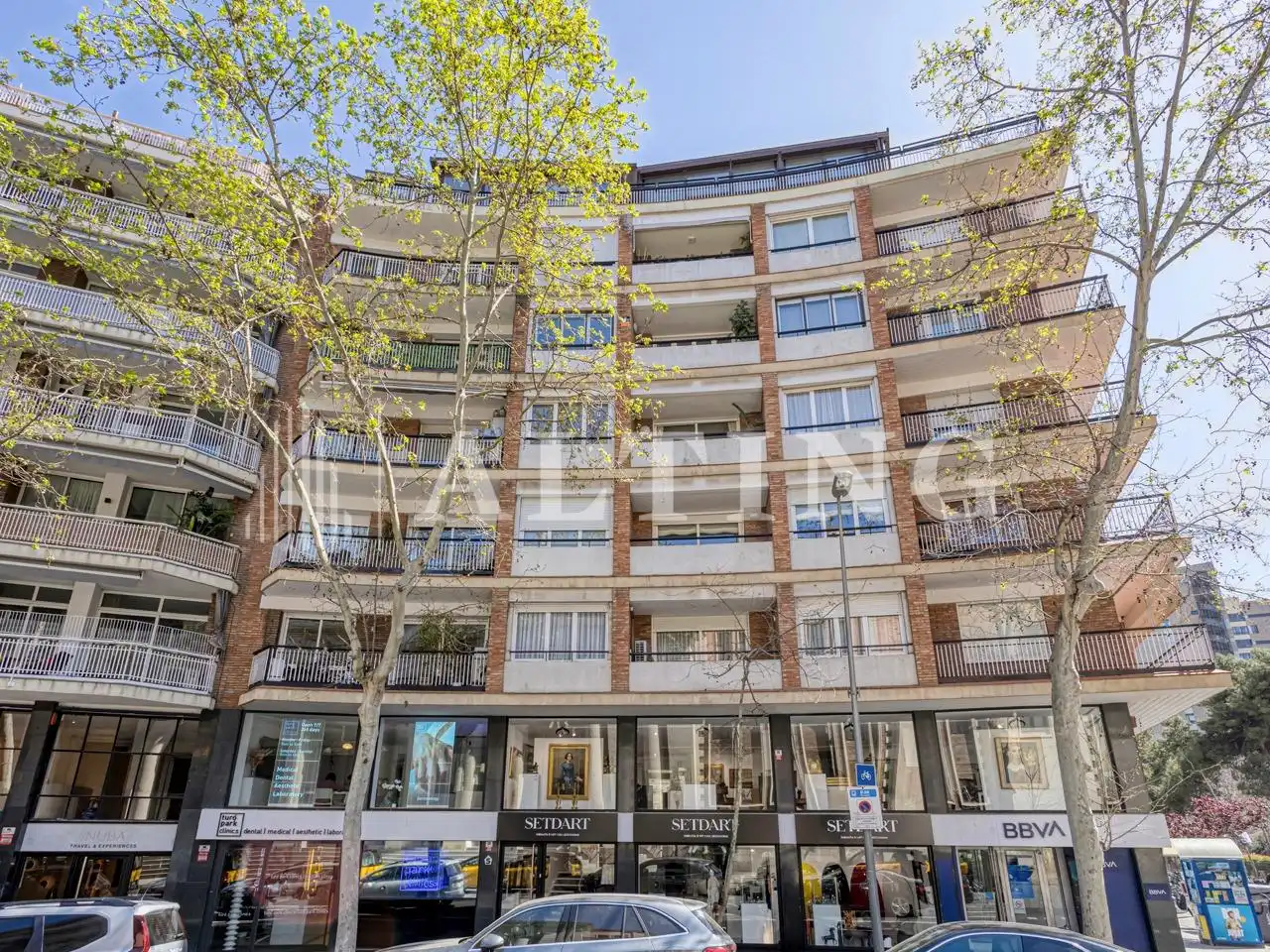 Vista exterior de Piso de alquiler en Barcelona con Aire acondicionado, Calefacción y Parquet