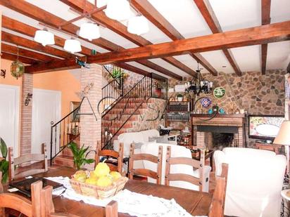 House or chalet for sale in El Casar de Escalona