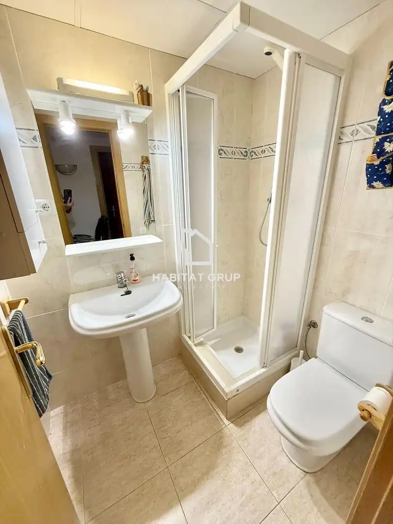 Baño de Piso en venta en Calafell con Aire acondicionado, Calefacción y Terraza