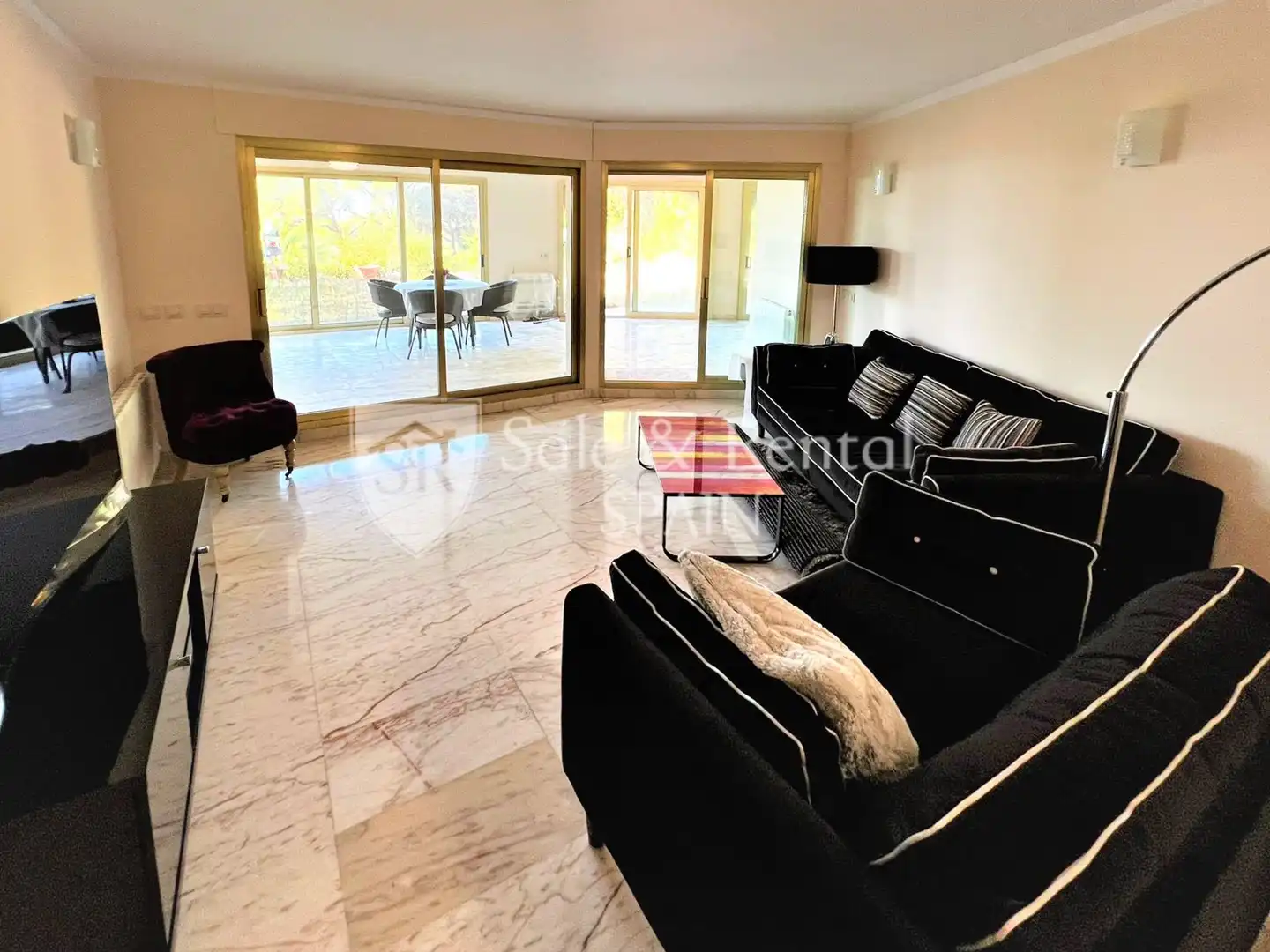 Wohnzimmer von Wohnung zum Verkauf in Sant Feliu de Guíxols mit Heizung, Privatgarten und Terrasse