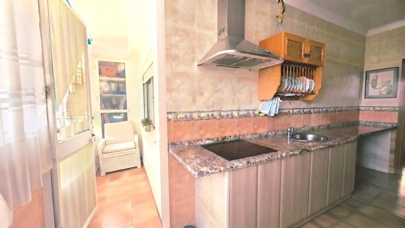 Cuina de Pis en venda en Málaga amb Aire condicionat, Terrassa i Moblat