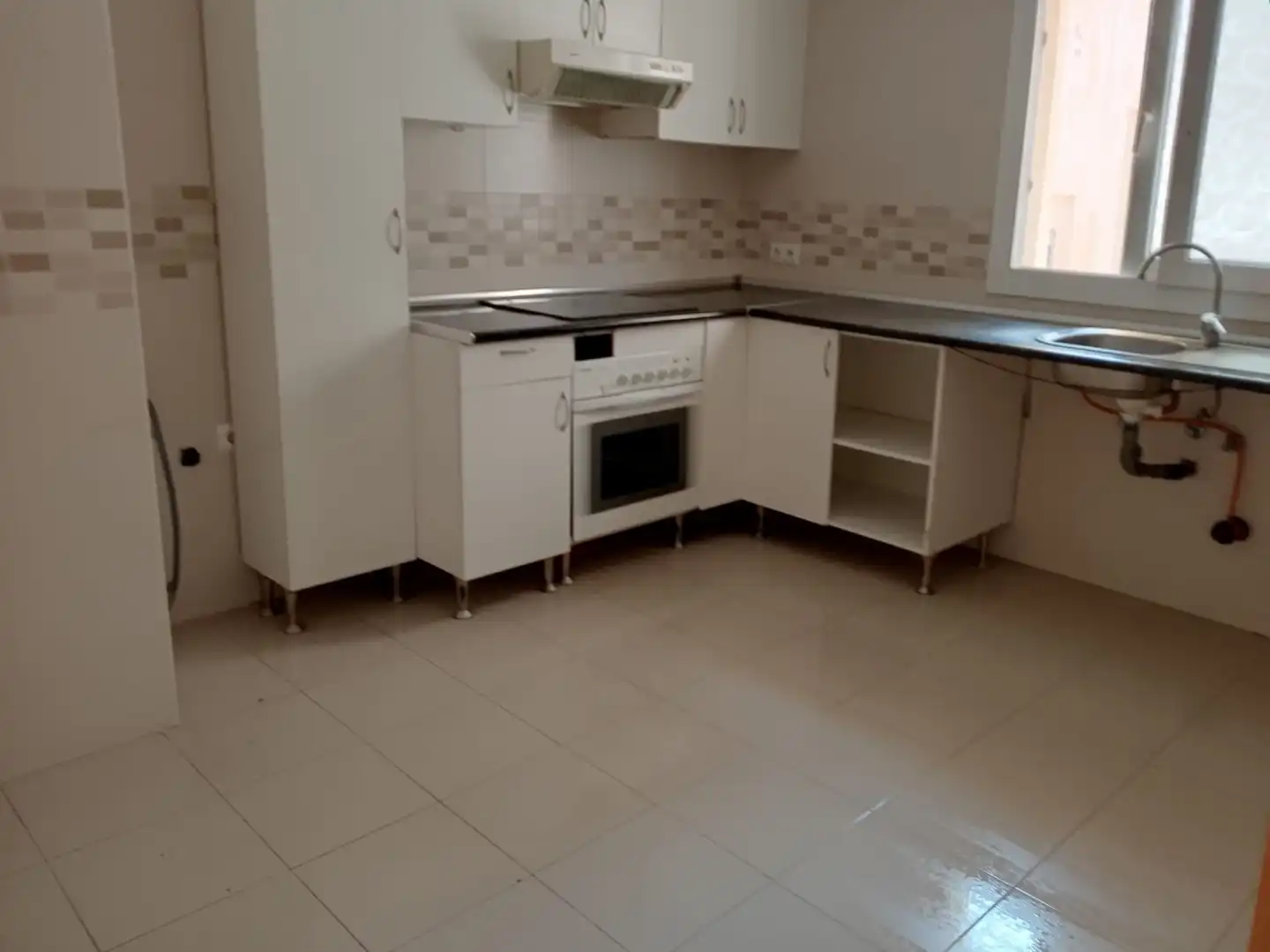 Kitchen of Flat for sale in Estepona  with Heating and Terrace
