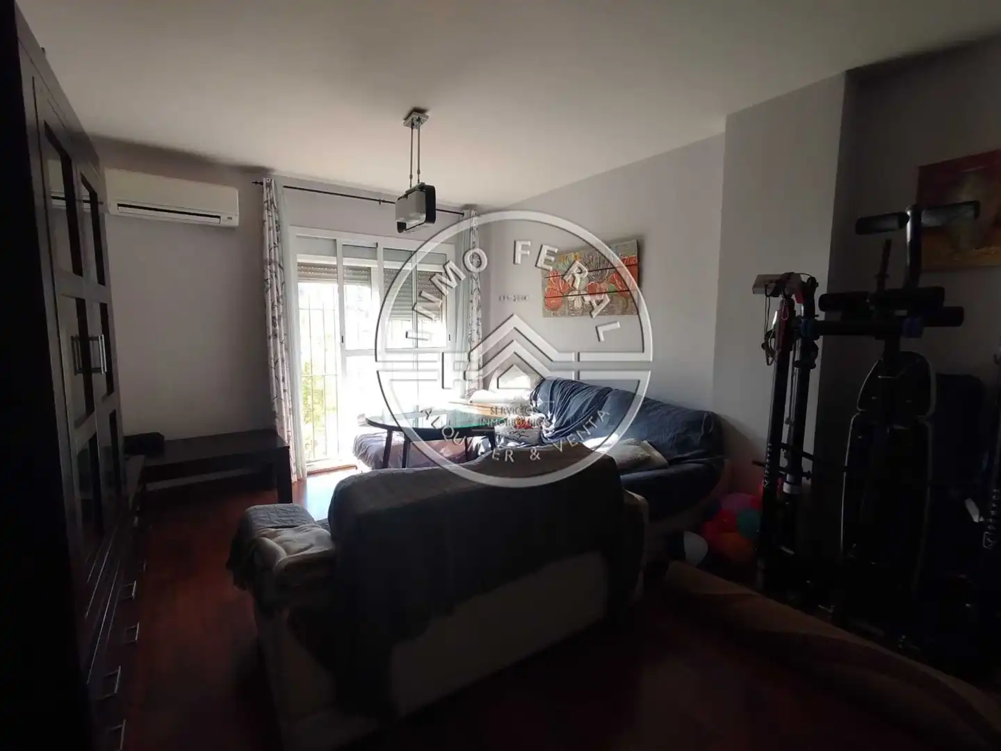 Living room of Flat for sale in Écija  with Air Conditioner, Heating and Parquet flooring