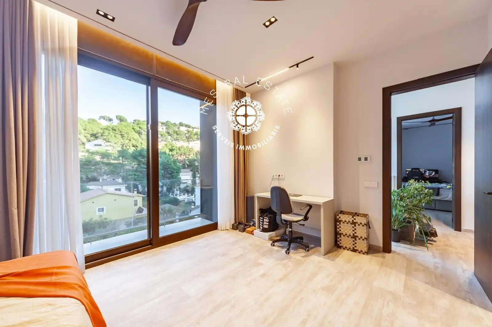 Bedroom of Houses for sale in Castelldefels  with Air Conditioner, Heating and Swimming Pool