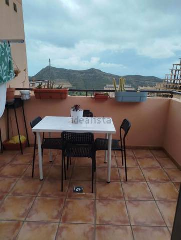 Piso en Venta en Calle las Encinas en La Envía