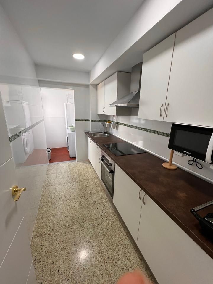 Cuina de Pis en venda en  Zaragoza Capital amb Aire condicionat, Calefacció i Moblat