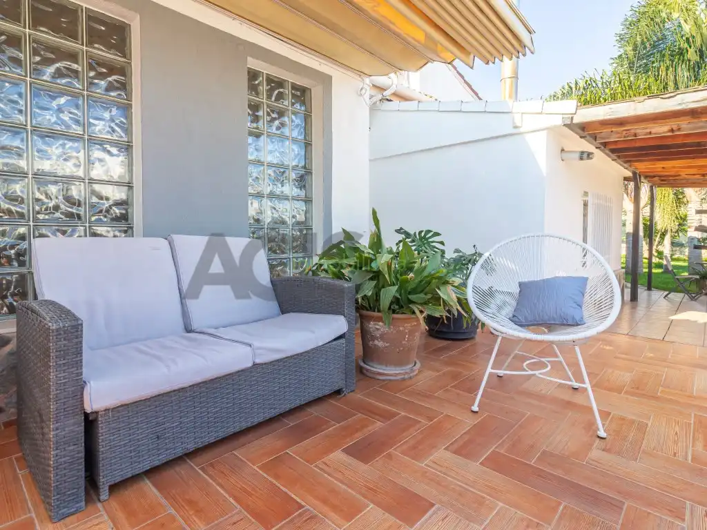 Terrassa de Casa o xalet en venda en Carlet amb Aire condicionat, Calefacció i Jardí privat