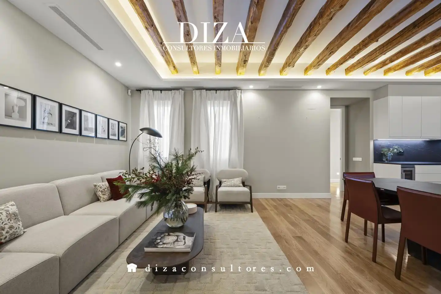 Flat with lift for sale in De Columela, imagen 3