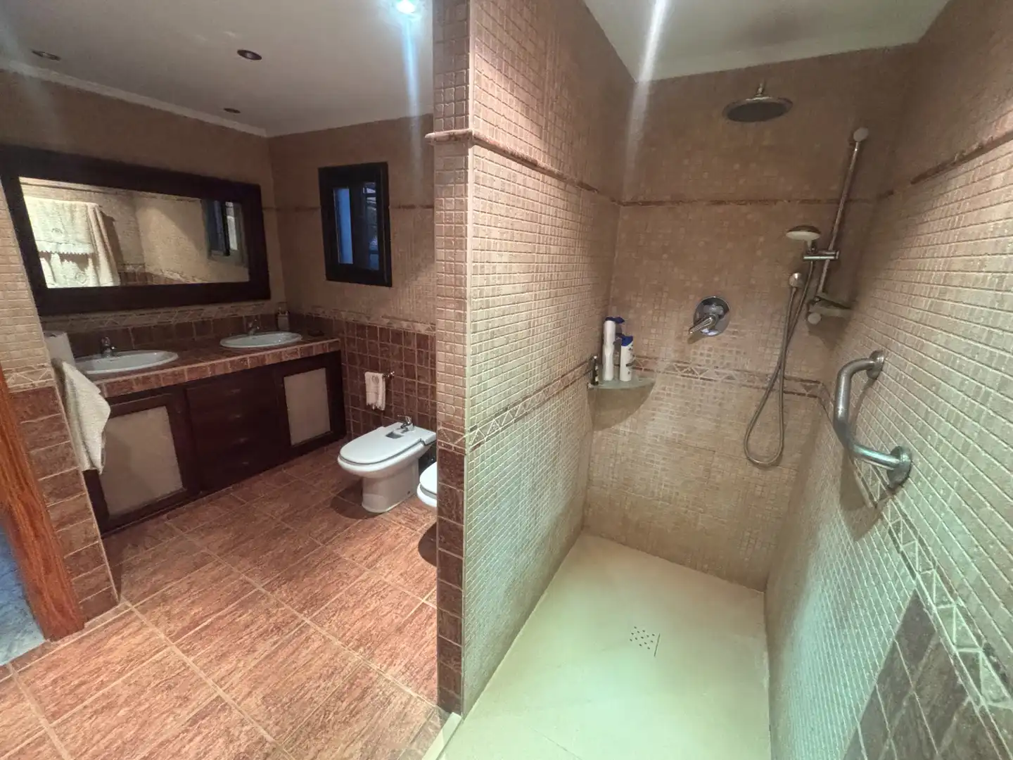Baño de Casa o chalet en venta en Marbella con Aire acondicionado, Calefacción y Jardín privado