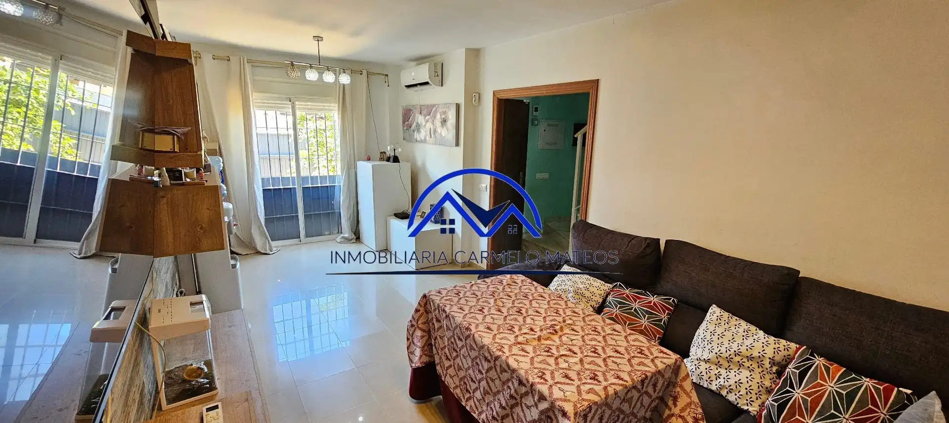 Vista exterior de Dúplex en venta en Sanlúcar de Barrameda con Aire acondicionado, Jardín privado y Trastero