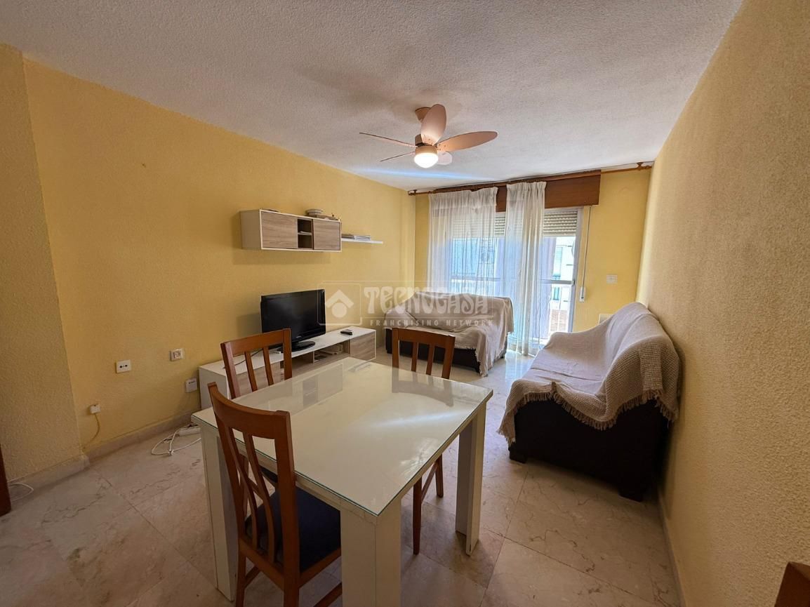 Living room of Flat for sale in Linares  with Air Conditioner and Balcony