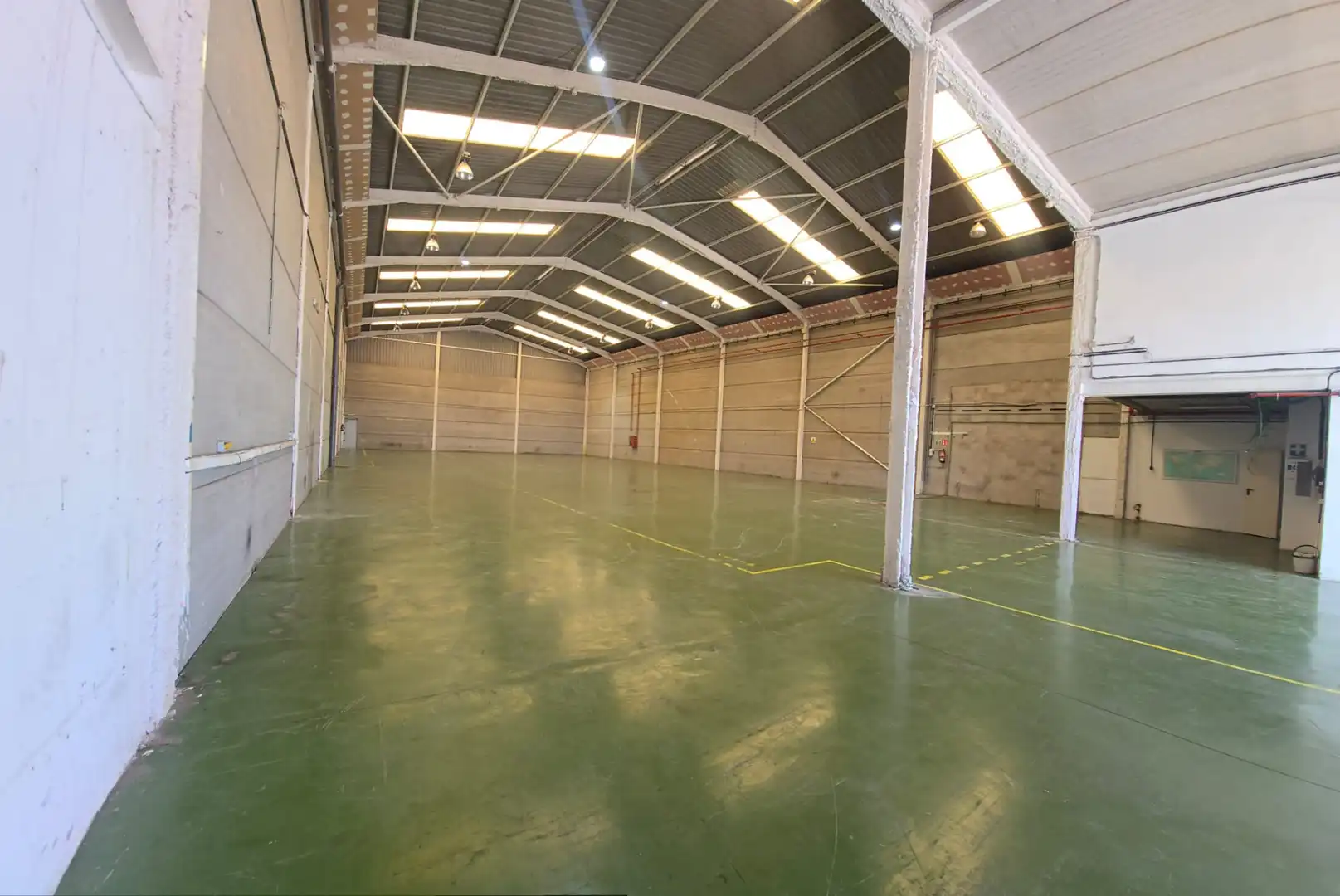 Industrial building for sale in Calle Sao Paulo, imagen 3