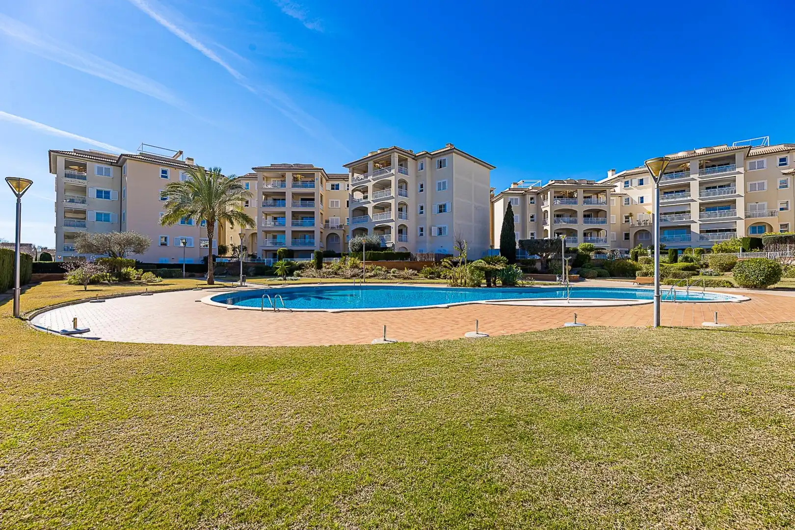 Exterior view of Ground floor for sale in  Palma de Mallorca  with Air Conditioner, Private garden and Terrace