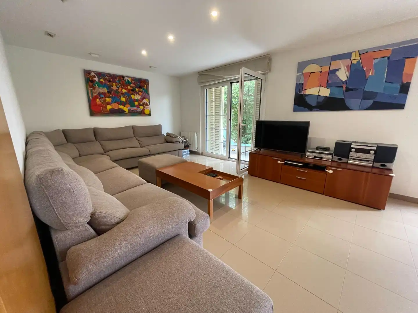 Sala de estar de Casa o chalet en venta en La Pobla de Claramunt con Calefacción, Jardín privado y Terraza