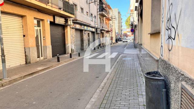 Local comercial en Alquiler en NORD en Canovelles