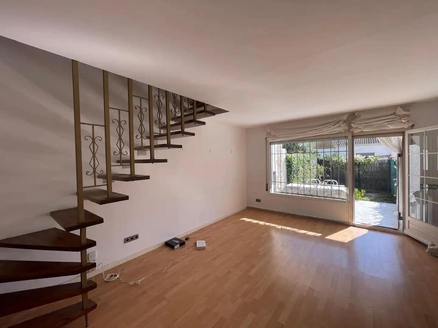Adosado con jardín en venta en Peni, imagen 4
