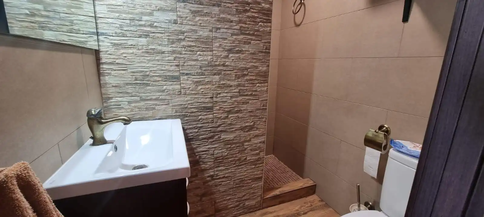 Baño de Piso en venta en Elche / Elx con Amueblado y Balcón