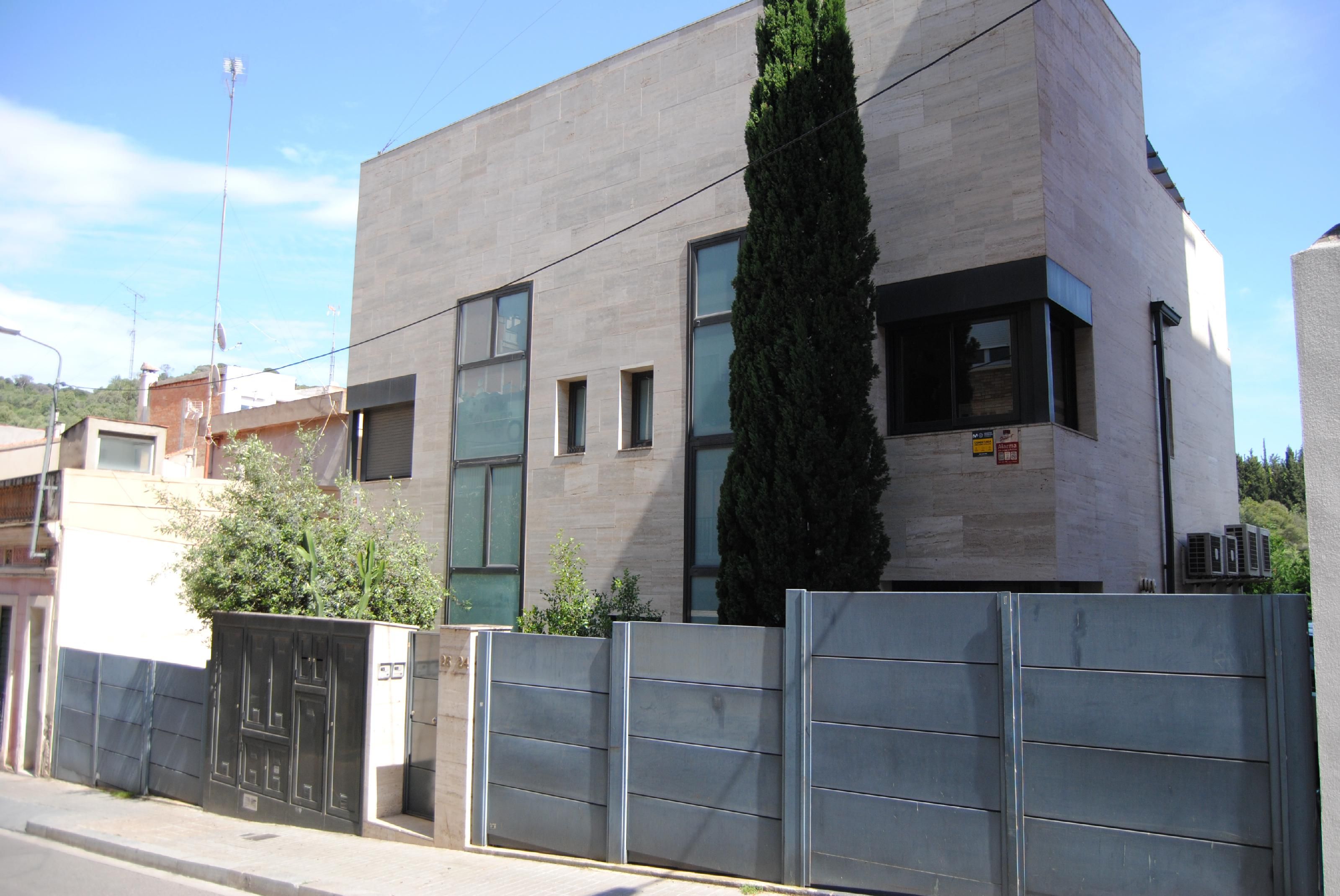 Vista exterior de Casa o xalet en venda en  Barcelona Capital amb Aire condicionat, Calefacció i Jardí privat