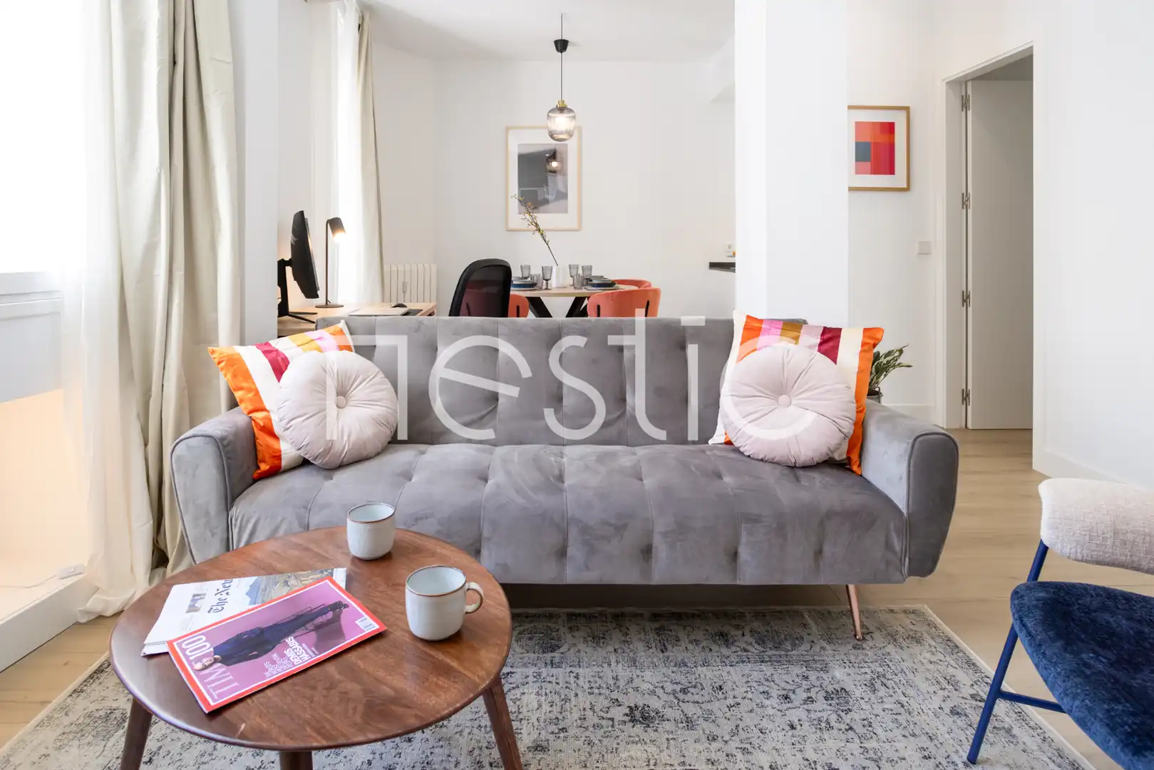 Sala de estar de Apartamento de alquiler en Madrid con Aire acondicionado, Calefacción y Amueblado