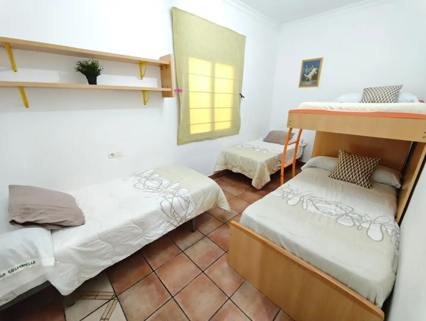 Habitación de Finca rústica en venta en Cártama con Aire acondicionado, Calefacción y Jardín privado
