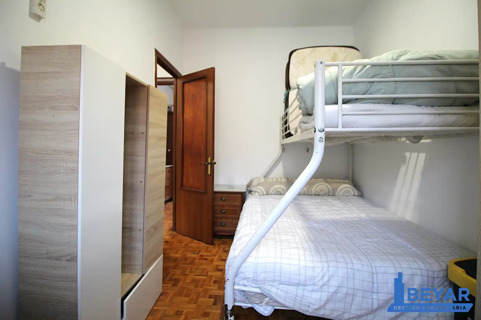 Habitación de Piso en venta en Inmobiliaria - Barreda