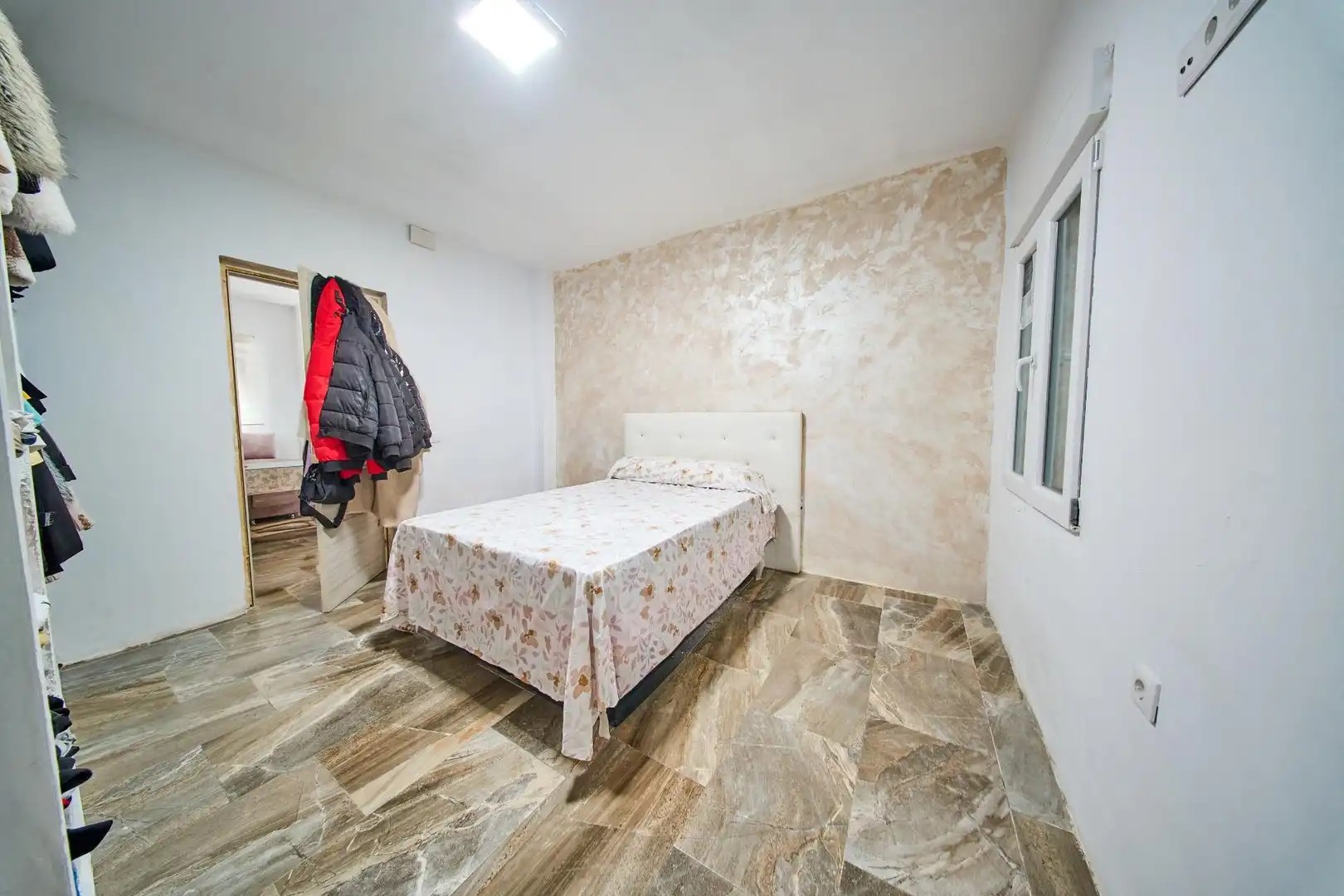 Dormitori de Casa o xalet en venda en Granada