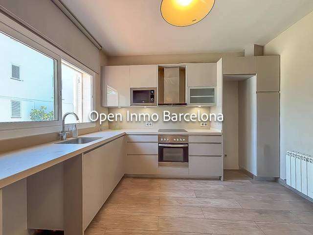 Casa-chalet en Venta en Centre