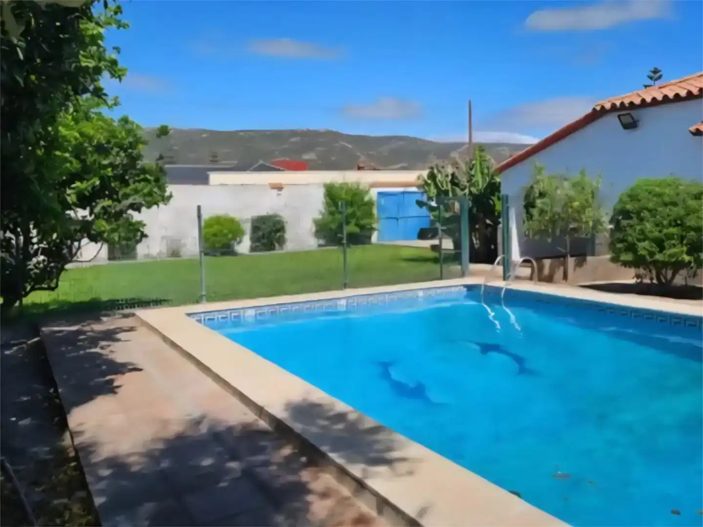Piscina de Pis en venda en La Línea de la Concepción