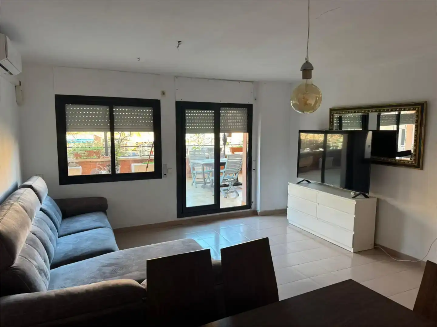 Sala d'estar de Pis en venda en  Tarragona Capital amb Aire condicionat i Balcó