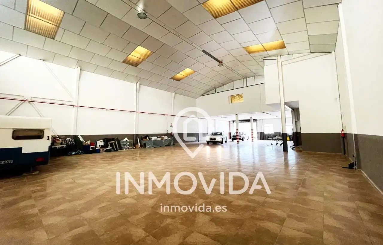 Exterior view of Industrial buildings for sale in Novelé  / Novetlè