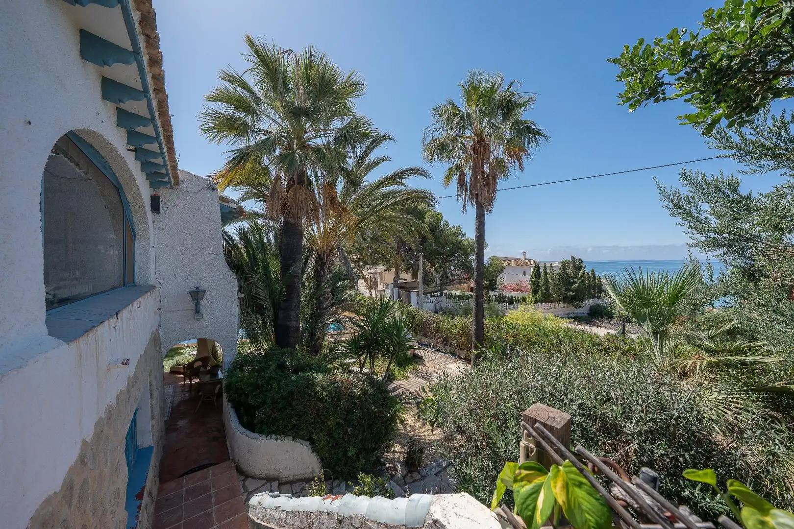 Vista exterior de Casa o chalet en venta en El Campello con Aire acondicionado, Calefacción y Jardín privado