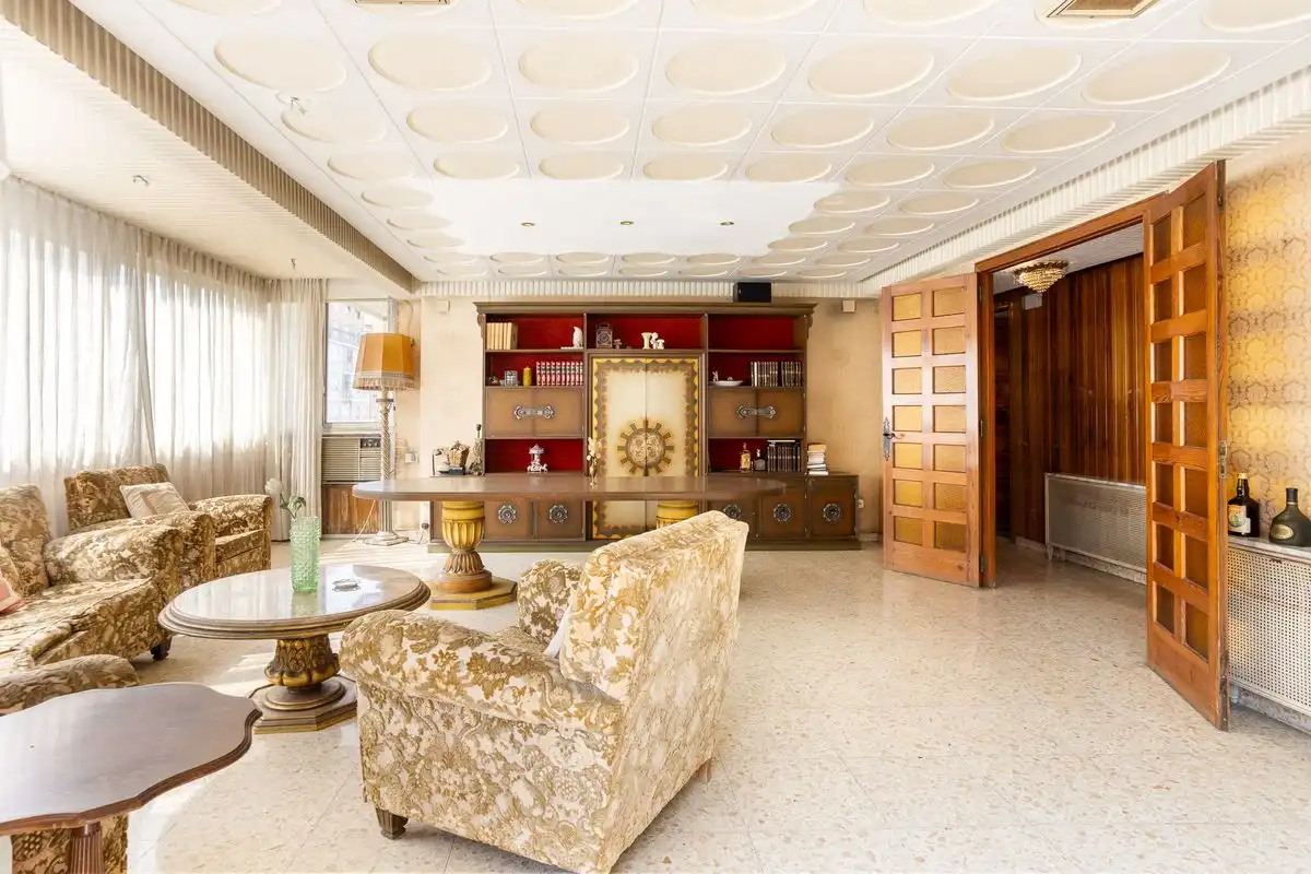 Piso con terraza en venta en Carrer de Sant Vicent Màrtir, imagen 3