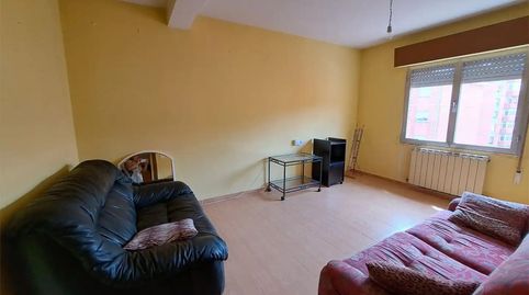 Foto 3 de Piso en venta en Calle Guipúzcoa, 26, Pumarín, Gijón