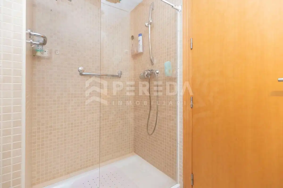 Bathroom of Flat for sale in Roquetas de Mar  with Air Conditioner, Terrace and Furnished