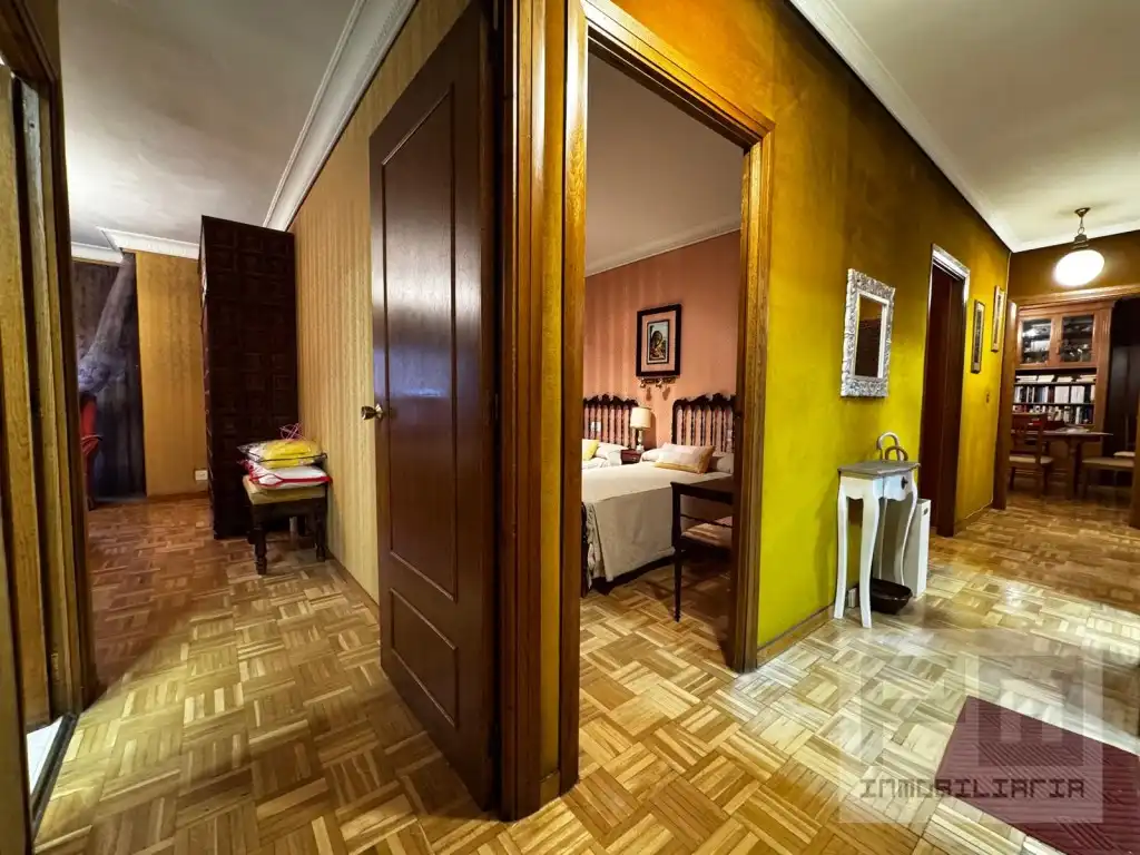 Schlafzimmer von Wohnung zum Verkauf in Ávila