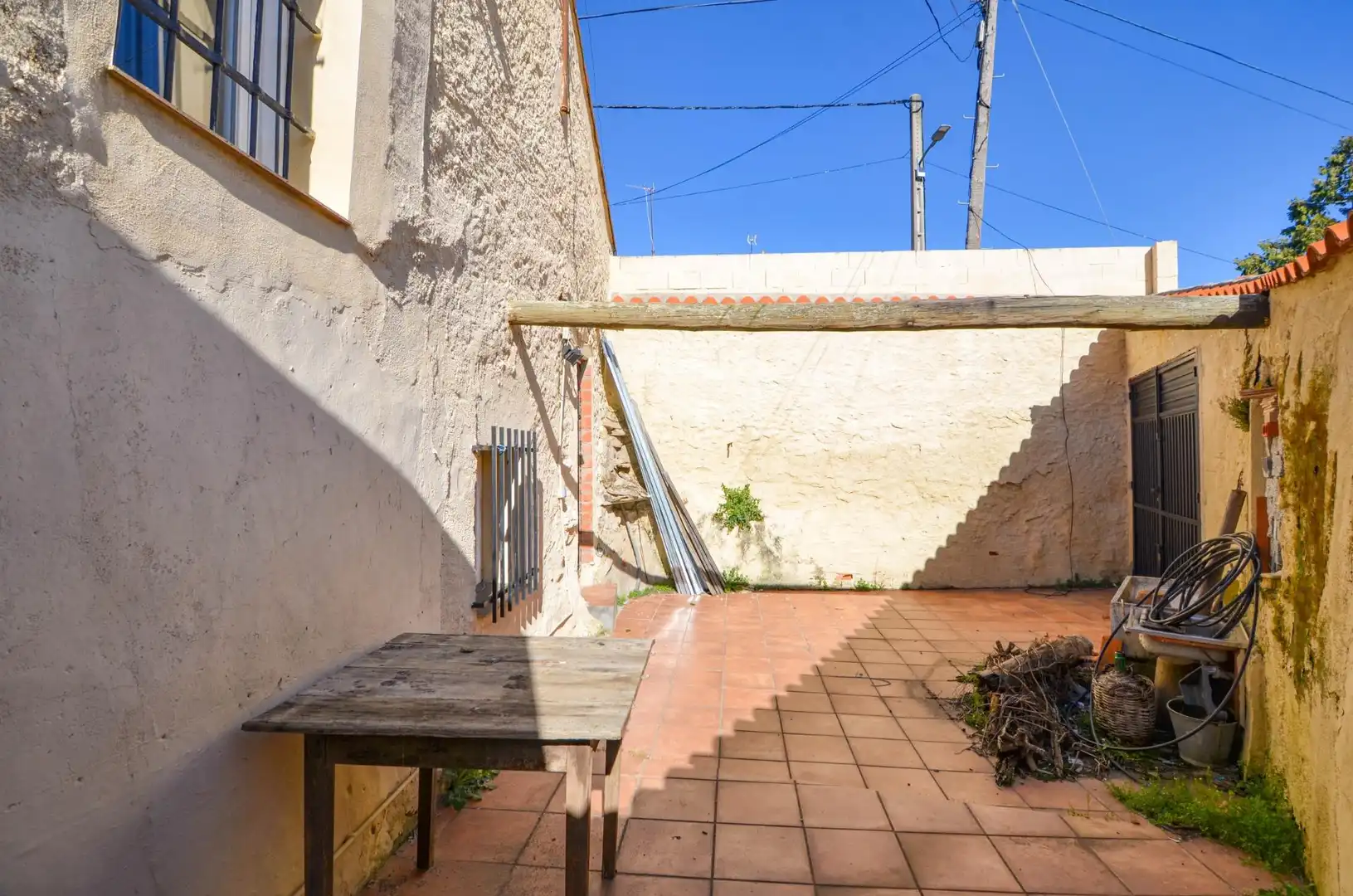 Houses for sale in Frades de la Sierra