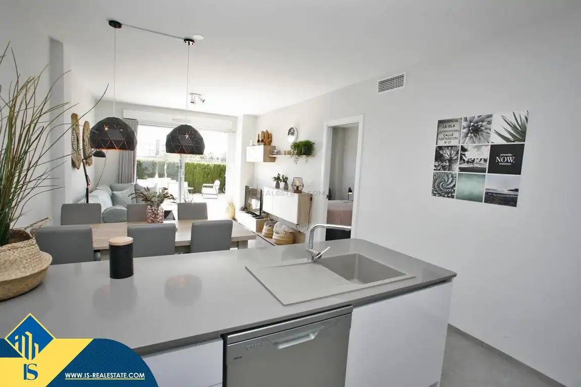 Bungalow amb piscina en venda a Nueva Torrevieja - Aguas Nuevas, imagen 11