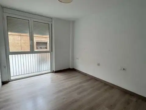 Schlafzimmer von Wohnung zur Miete in Centre