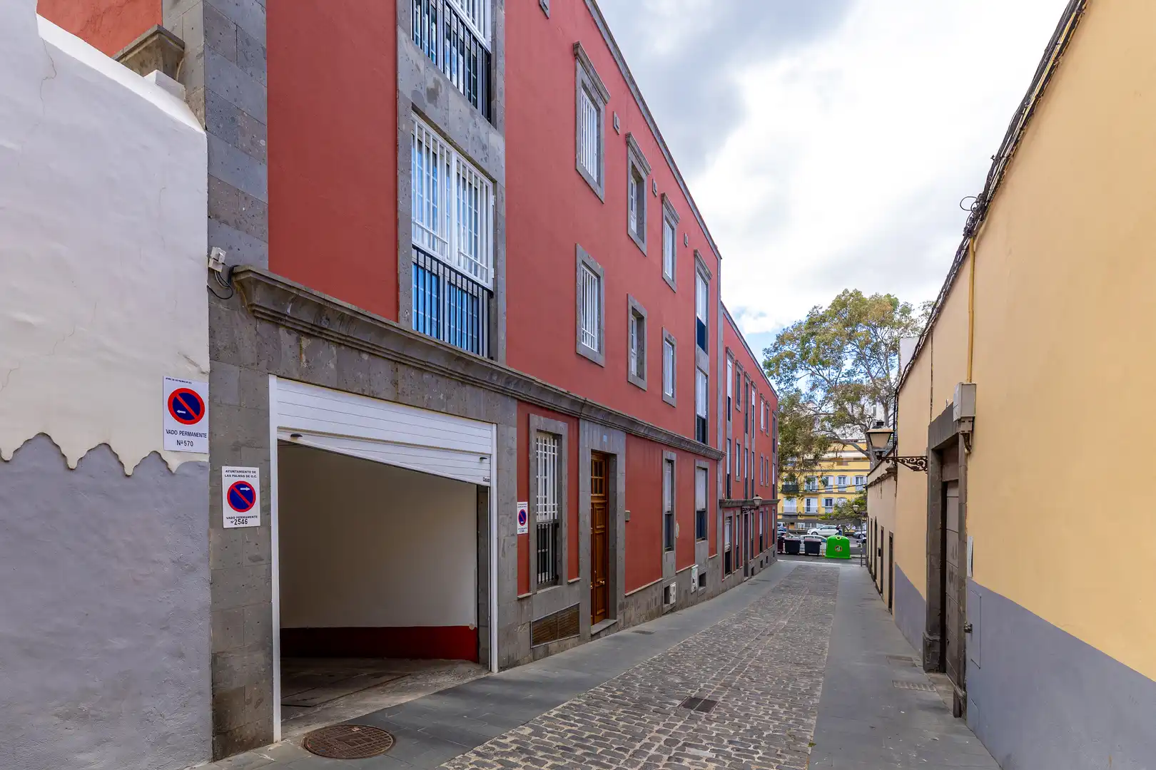 Vista exterior de Piso de alquiler en Las Palmas de Gran Canaria con Trastero