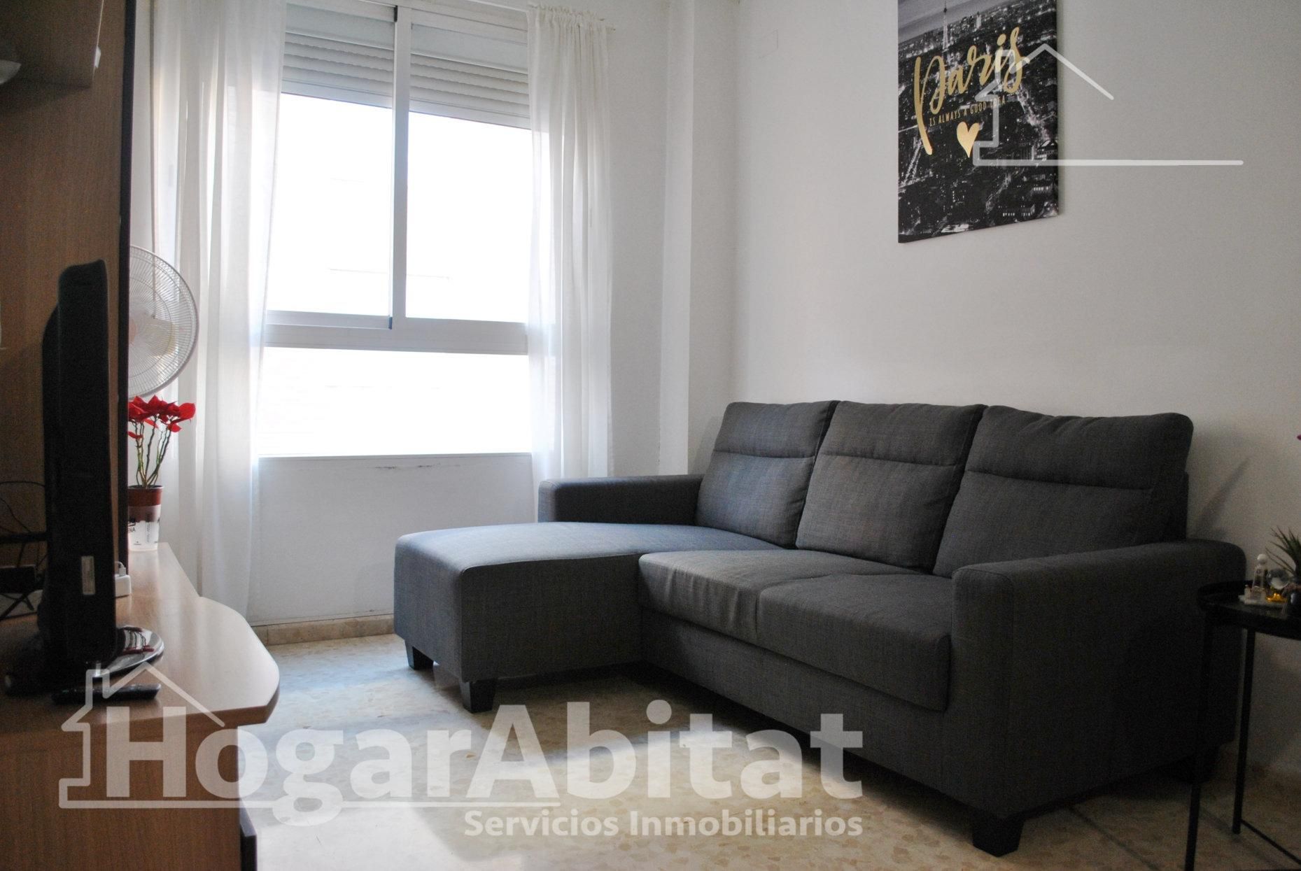 Sala d'estar de Pis en venda en Manises amb Moblat