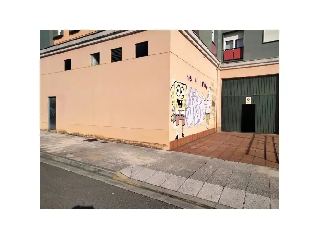 Local comercial en venta en A Piringalla - Albeiros - Garabolos, imagen 5