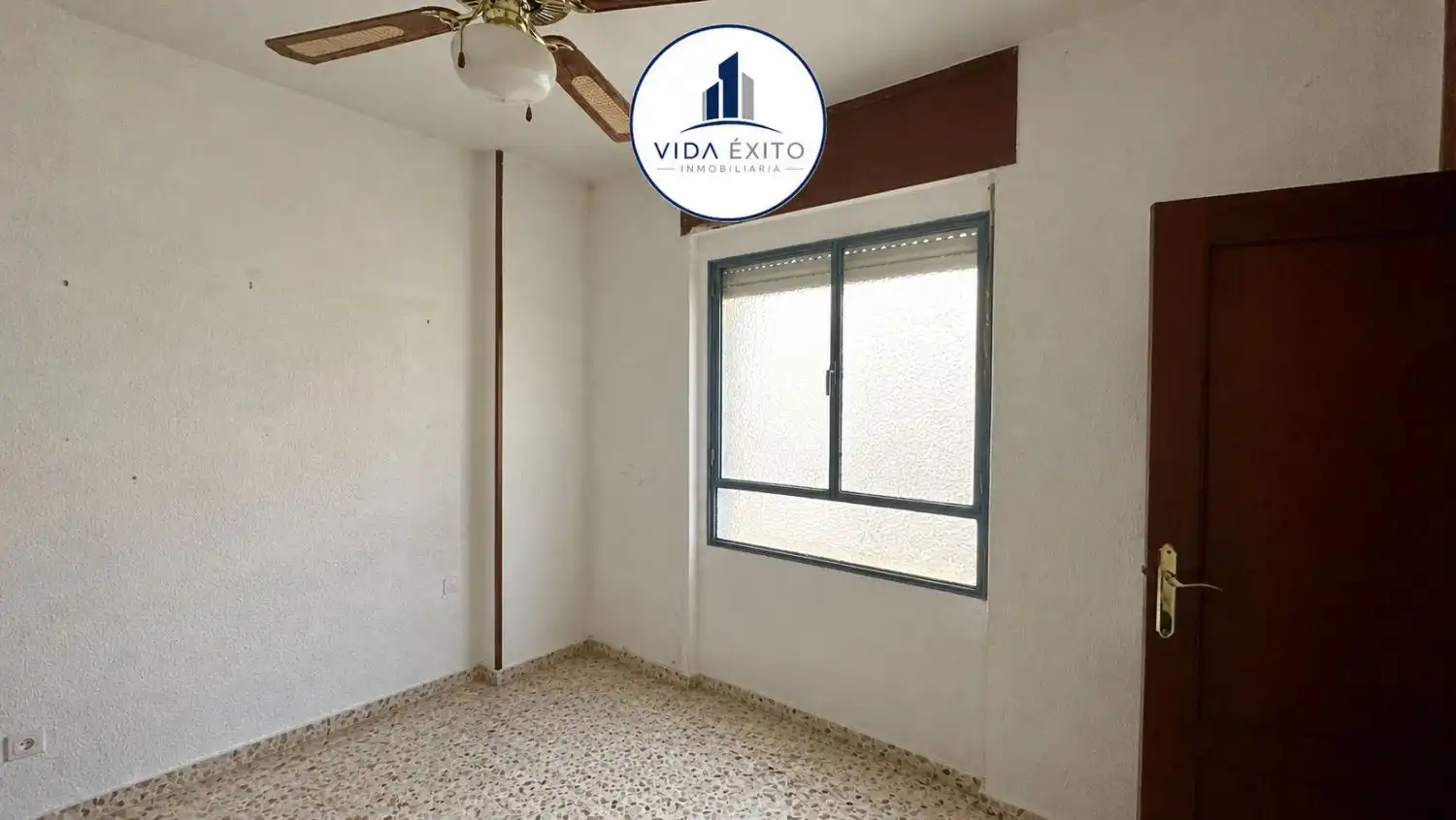 Piso con ascensor en venta en Avenida Granada, imagen 4