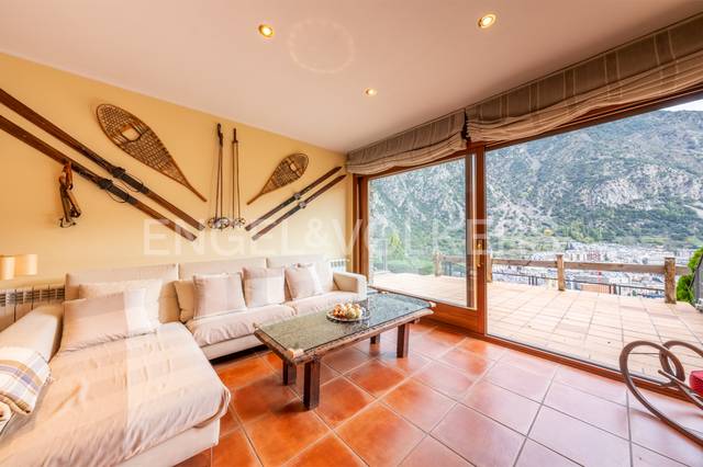 Casa adosada en Venta en Centro