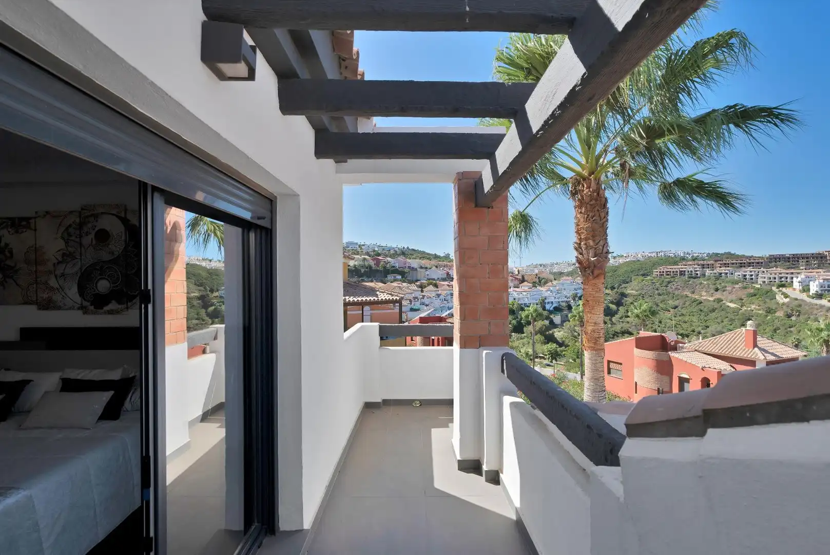 Terraza de Casa o chalet en venta en La Alcaidesa con Terraza, Trastero y Piscina
